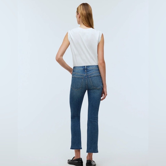 Madewell 29T *Tall* Kick-Out Crop Mid Rise Oneida Wash $138 - Picture 4 of 11
